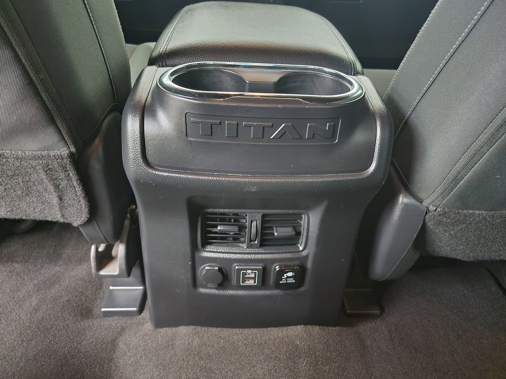 Used 2019 Nissan Titan SV w/ SV Convenience Package AWD/4WD image 26