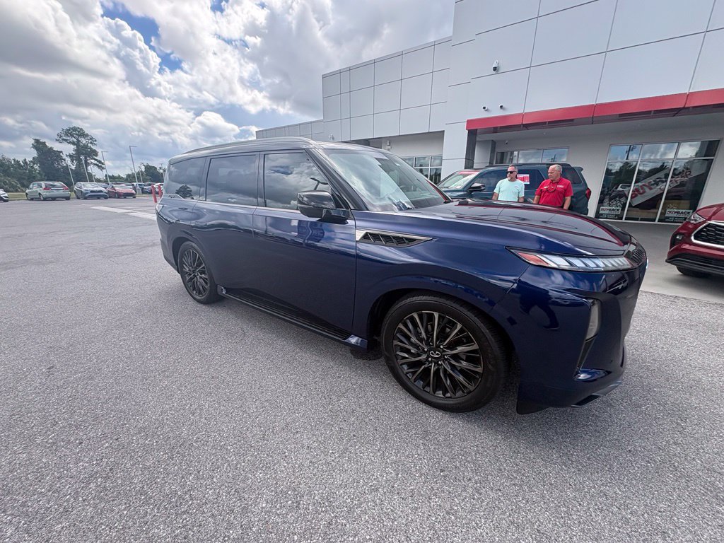 Used 2025 INFINITI QX80 Autograph AWD/4WD image 11