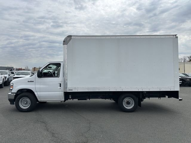 New 2024 Ford E-350 and Econoline 350 Super Duty w/ Power Windows & Locks Group RWD image 8