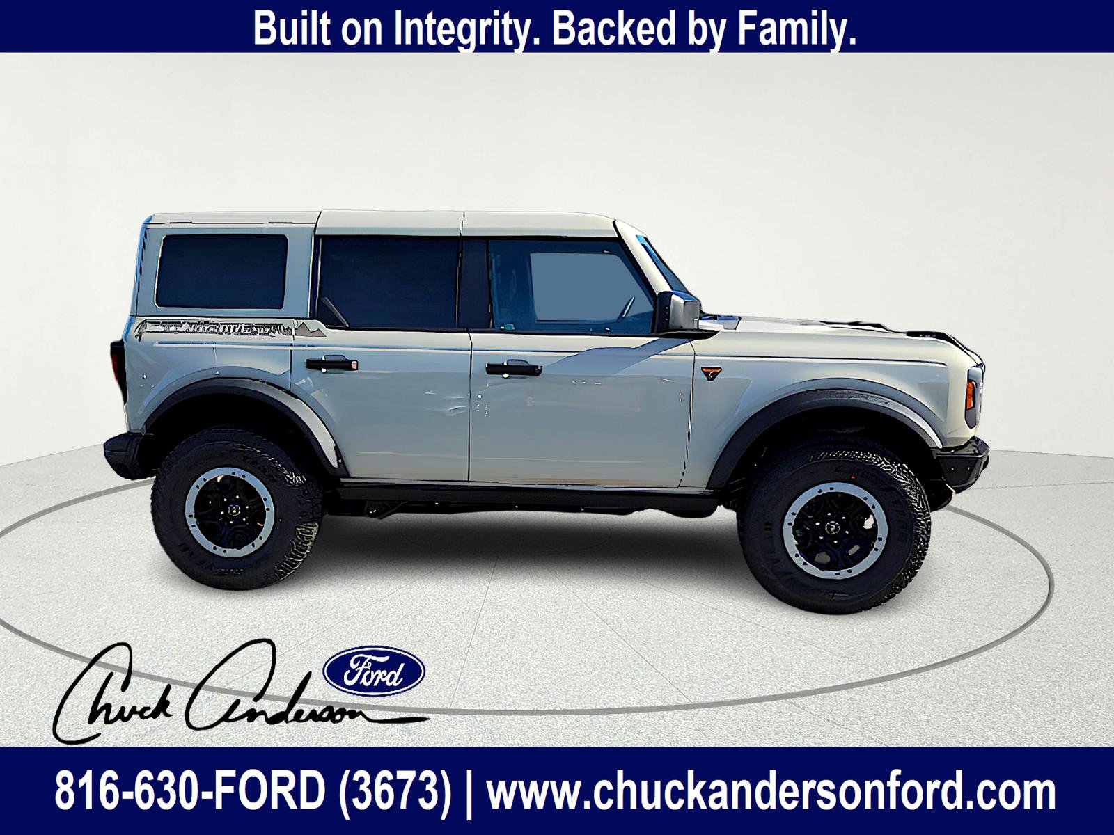 New 2025 Ford Bronco Badlands w/ Sasquatch Package AWD/4WD image 10