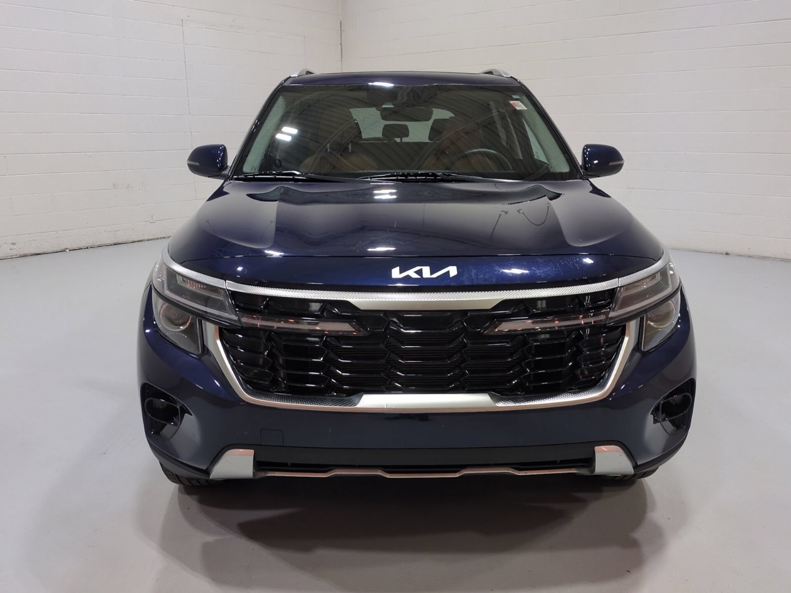 Certified 2024 Kia Seltos EX AWD/4WD image 8