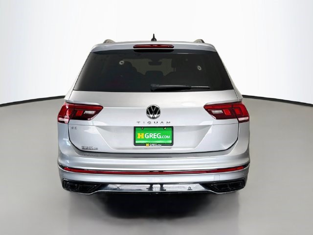 Used 2022 Volkswagen Tiguan SE R-Line FWD image 8