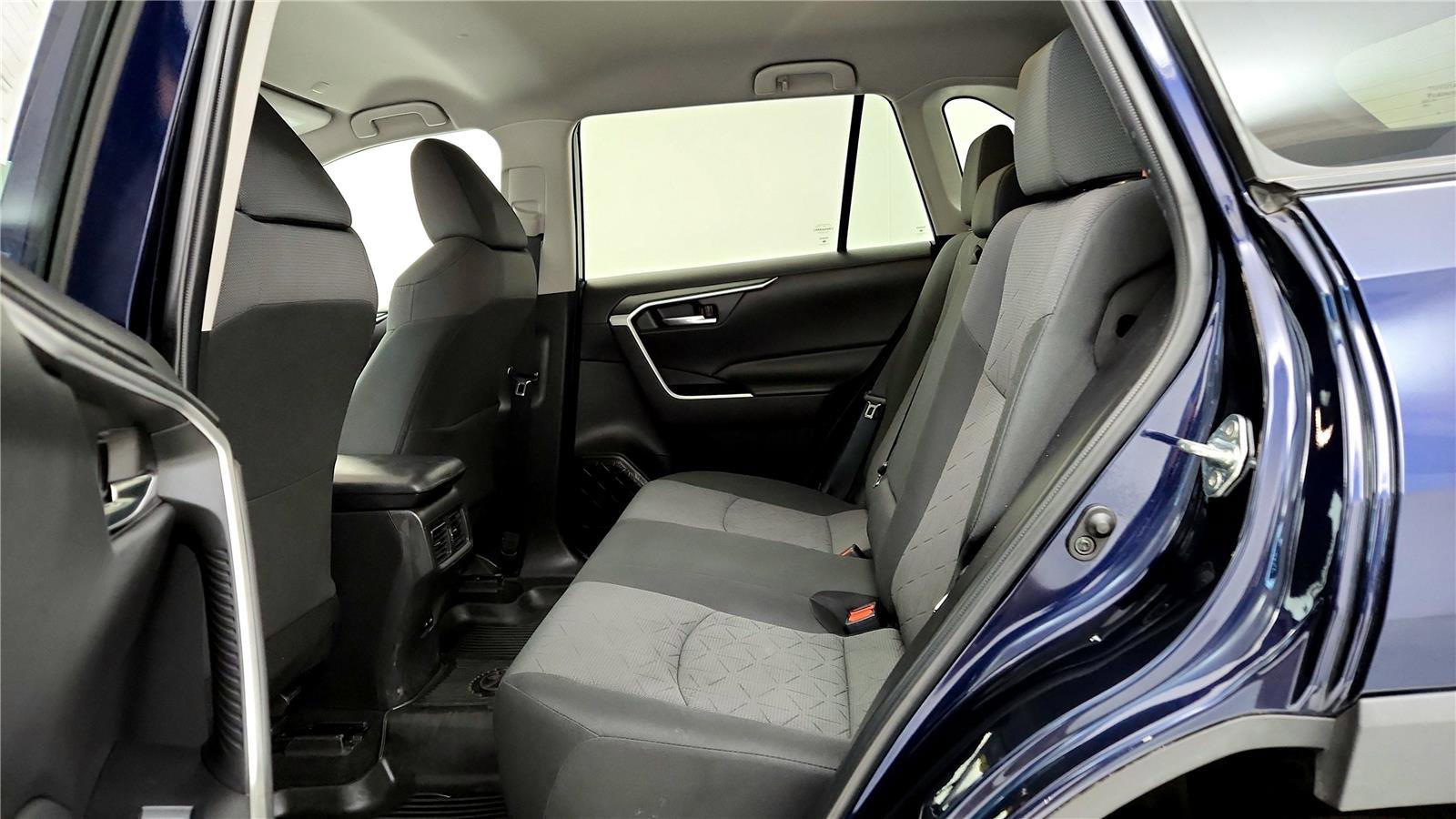 Certified 2023 Toyota RAV4 XLE image 33