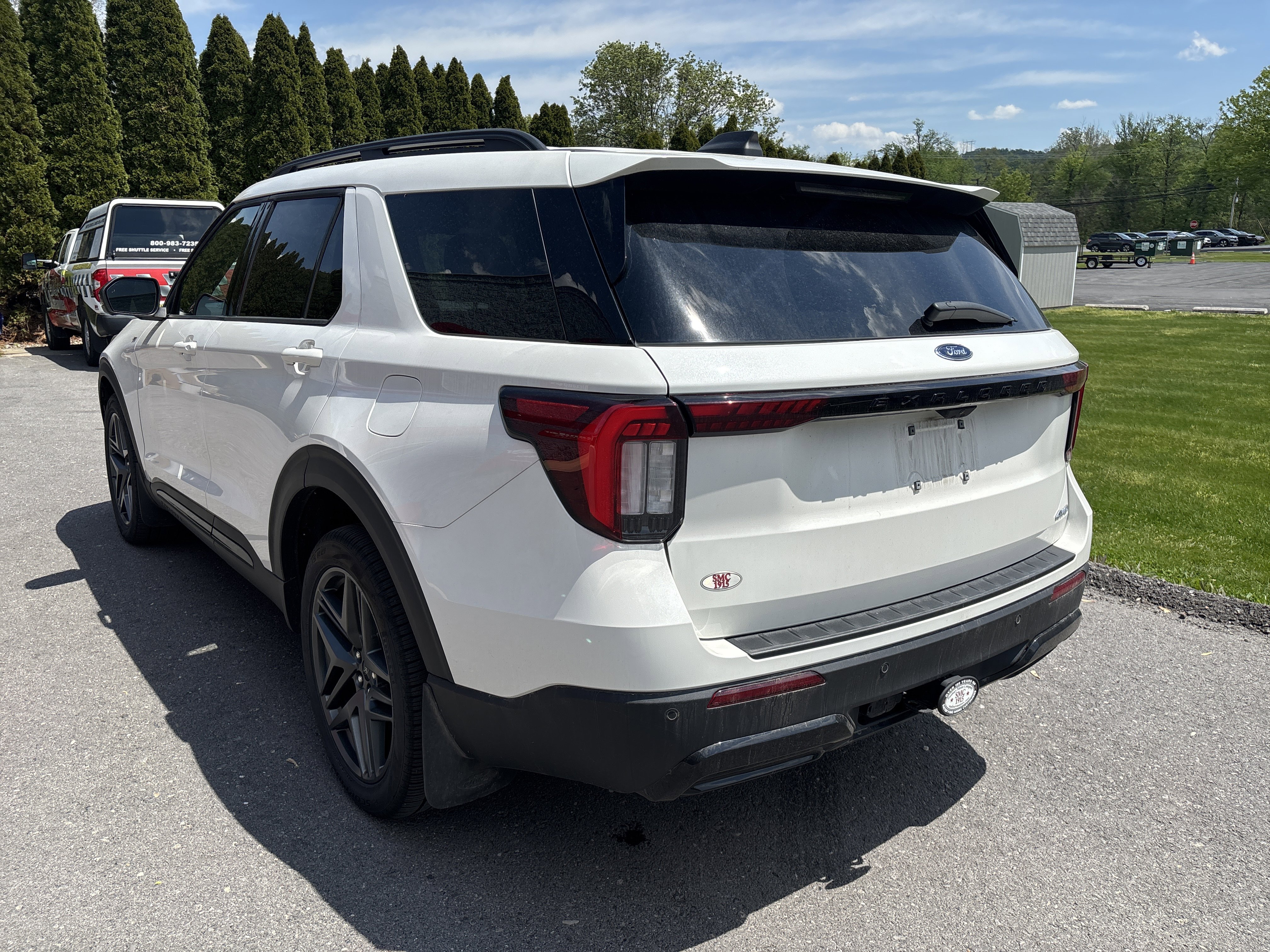 Used 2025 Ford Explorer ST-Line w/ Premium Package AWD/4WD image 6