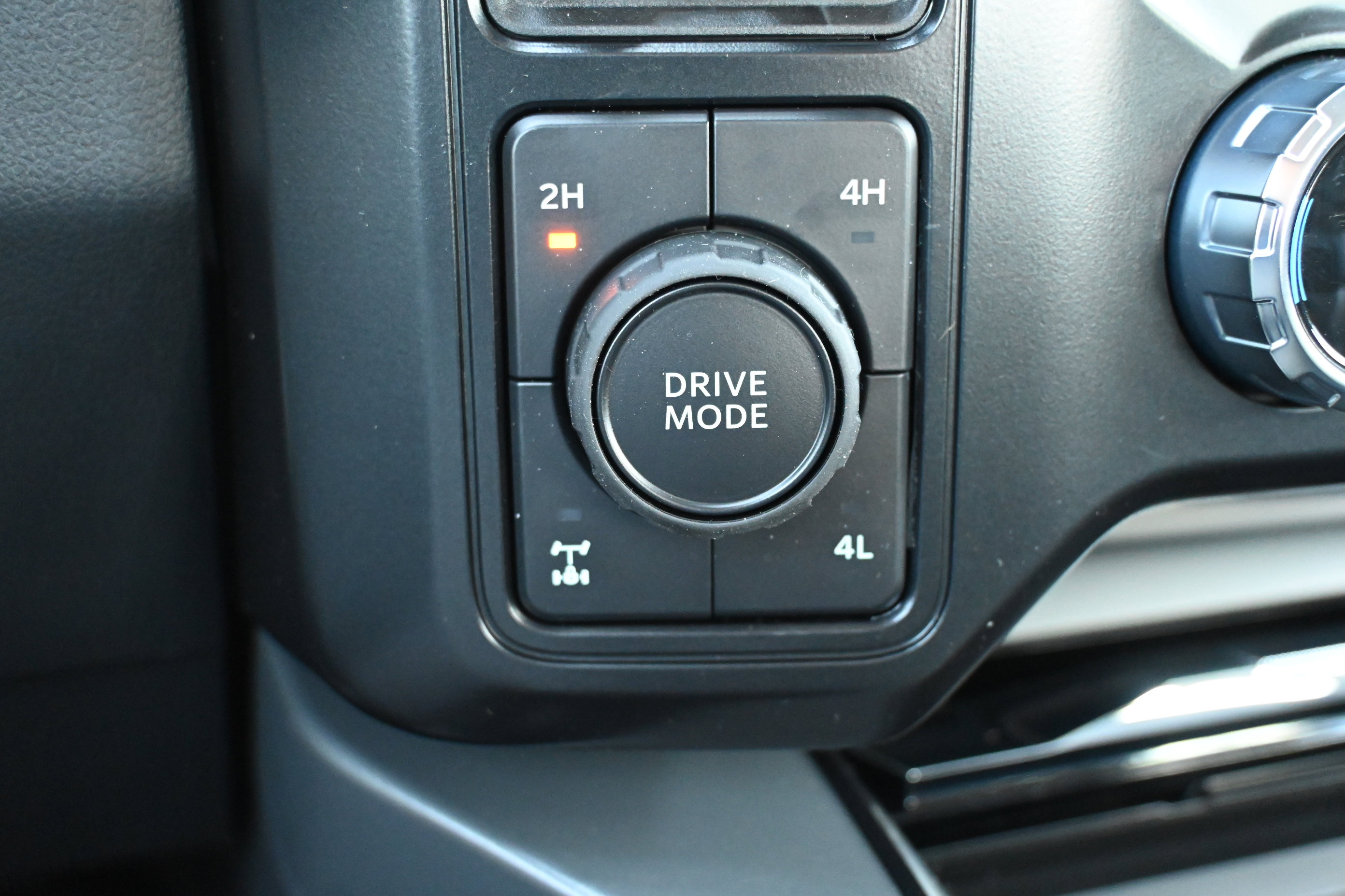 New 2026 Ford F250 Lariat image 22
