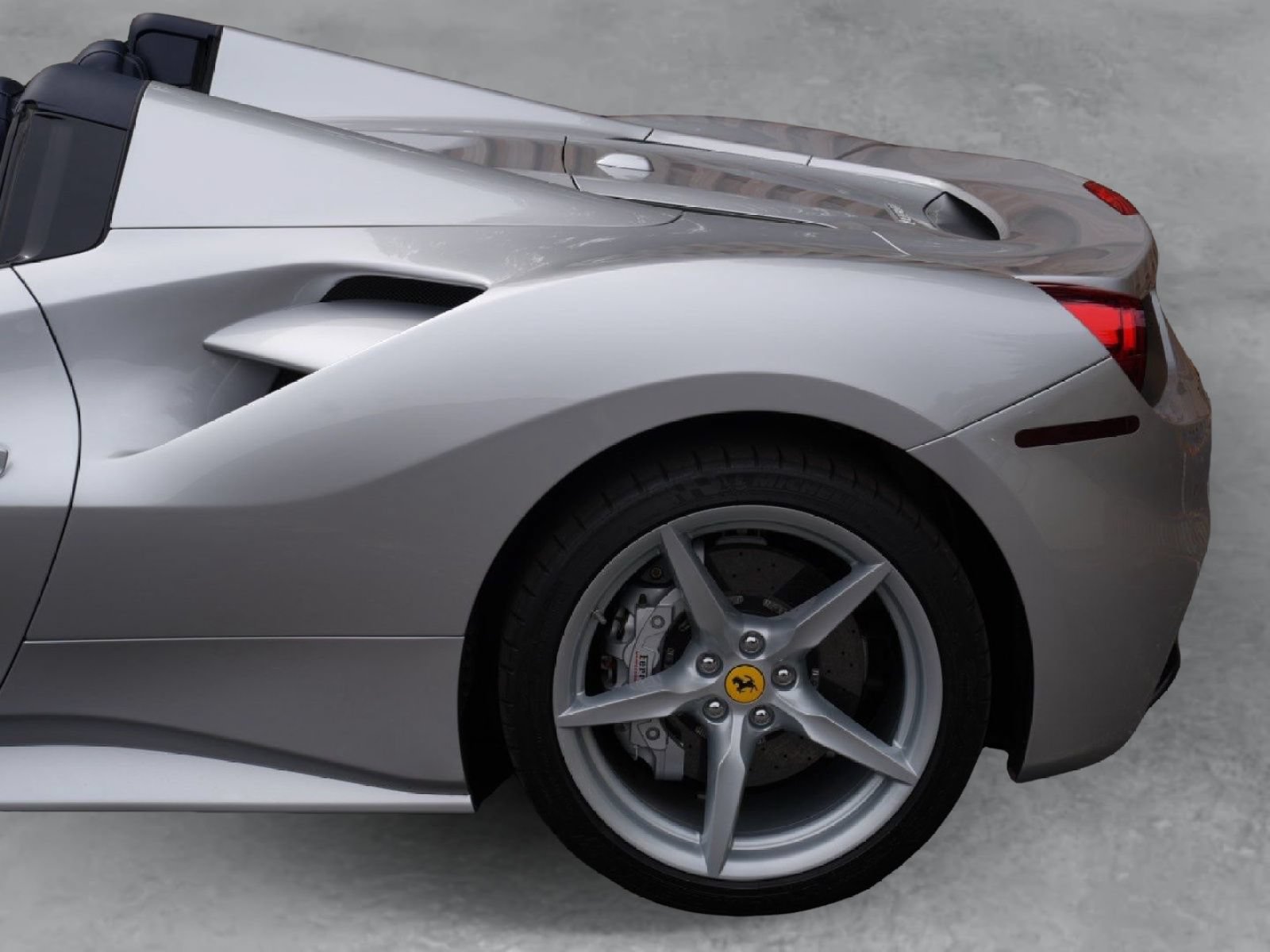 Used 2017 Ferrari 488 Spider RWD image 50