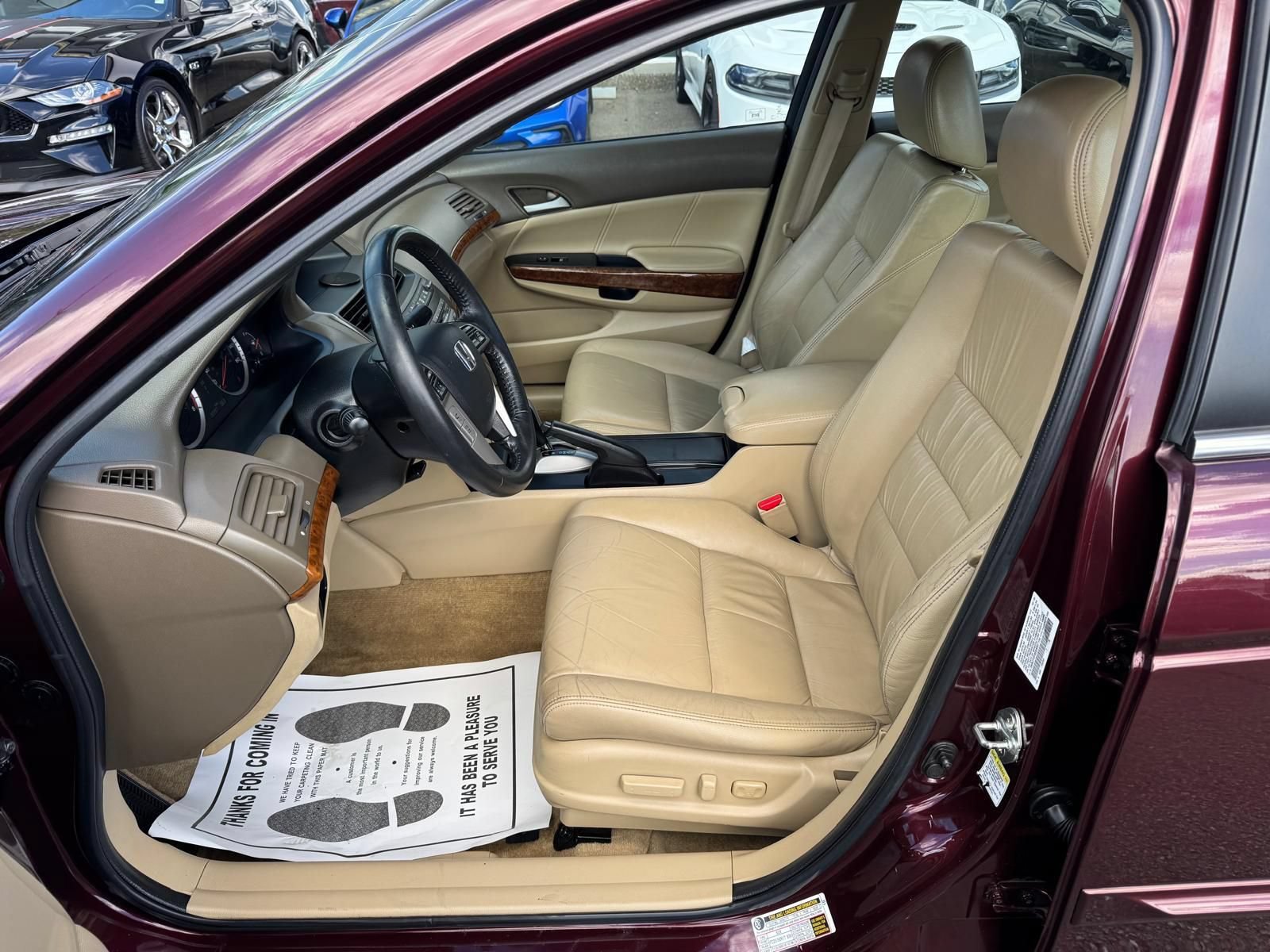 Used 2010 Honda Accord EX-L image 11