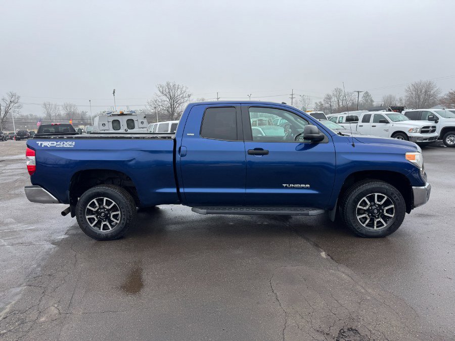 Used 2015 Toyota Tundra SR5 image 6