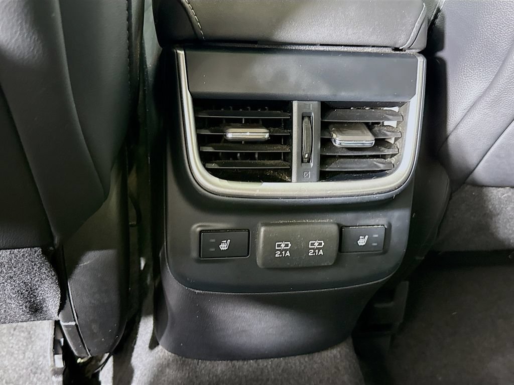 Used 2021 Subaru Outback Limited AWD/4WD image 31