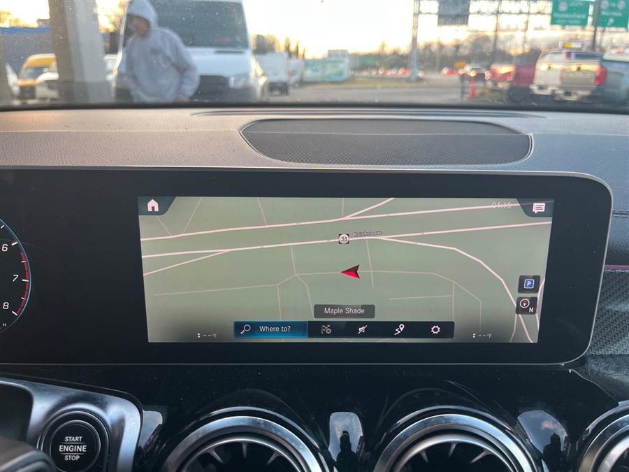 Used 2021 Mercedes-Benz GLB 250 4MATIC image 20