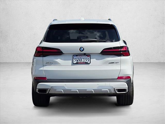 Used 2026 BMW X5 xDrive40i AWD/4WD image 7