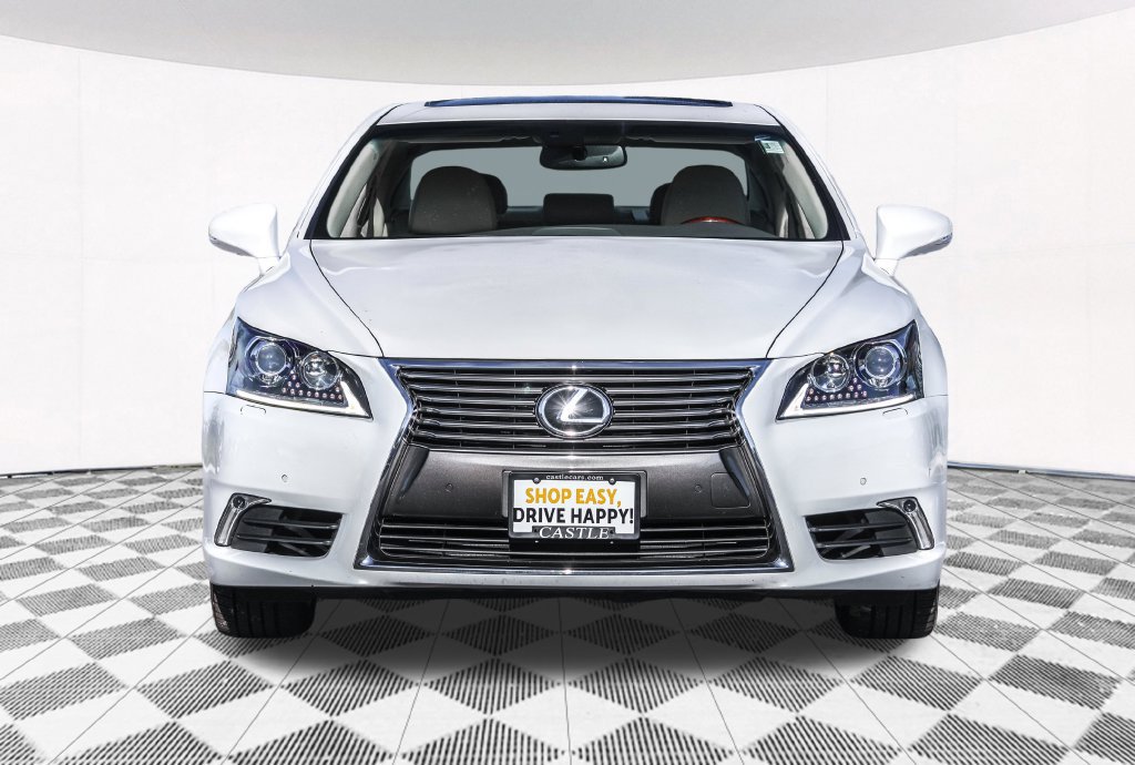 Used 2014 Lexus LS 460 AWD w/ Comfort Package image 11