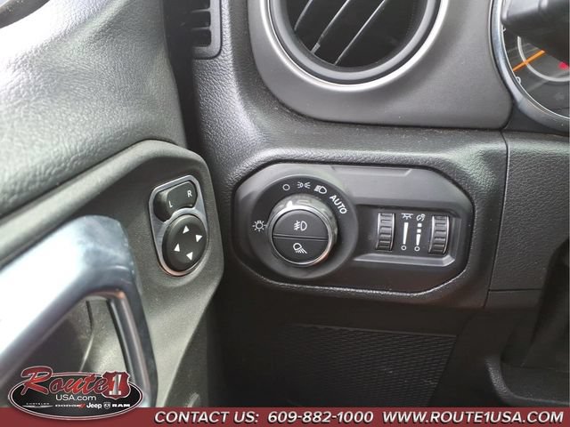 Used 2022 Jeep Gladiator Sport AWD/4WD image 27