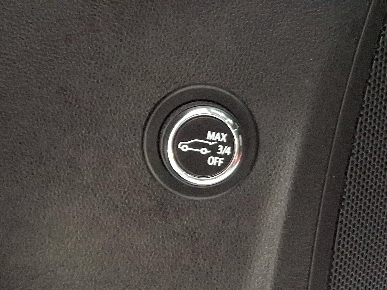 Certified 2022 Buick Envision Preferred FWD image 26