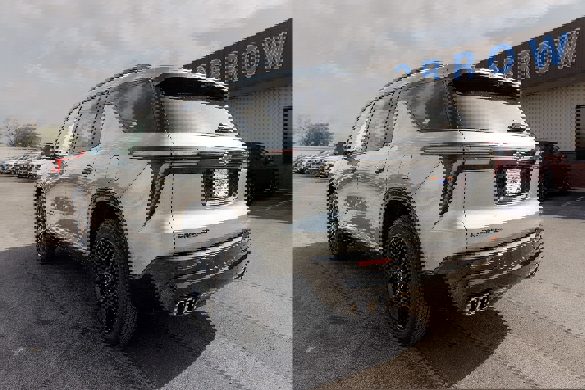 Used 2025 Chevrolet Traverse RS AWD/4WD image 4