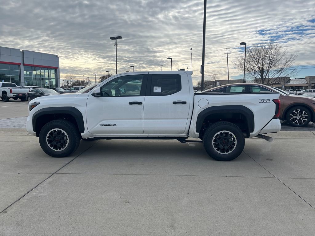 New 2026 Toyota Tacoma TRD Off-Road video 2