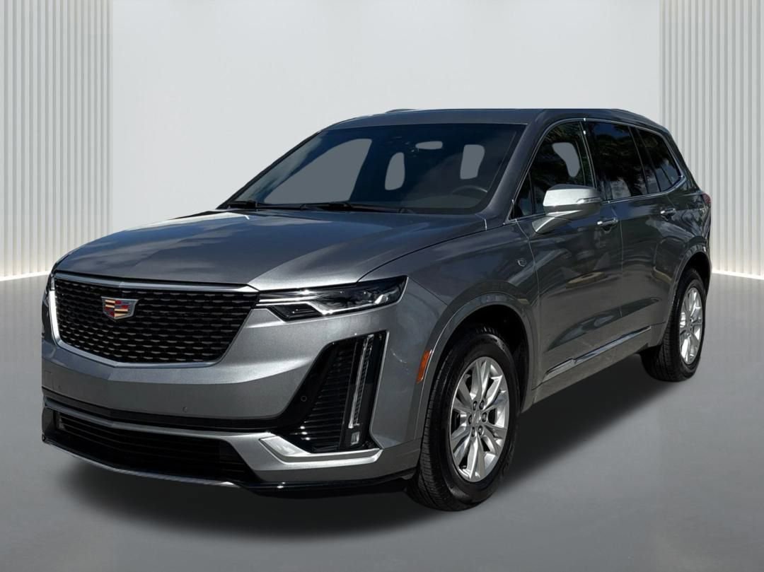 New 2025 Cadillac XT6 Luxury