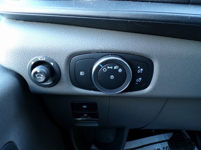 Used 2022 Ford Transit 350 XLT image 27