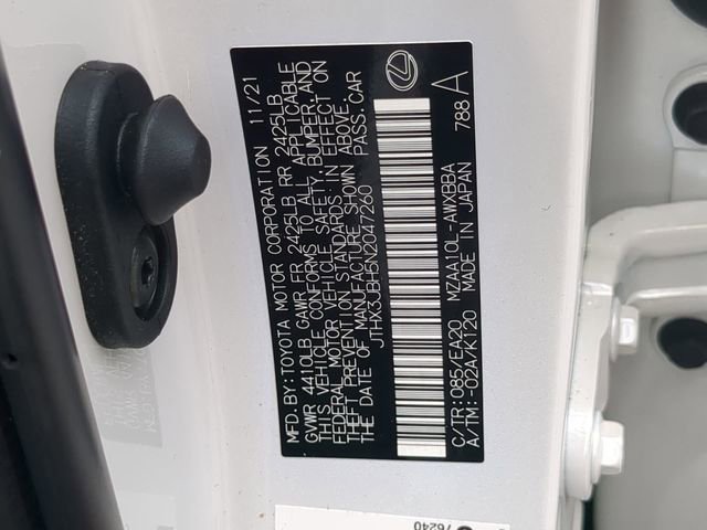 Used 2022 Lexus UX 200 w/ Accessory Package (Z2) FWD image 34