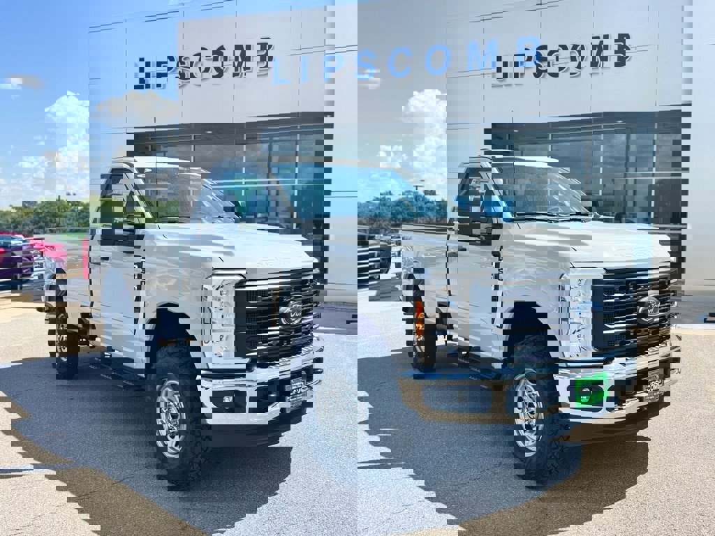 New 2026 Ford F350 XL video 1