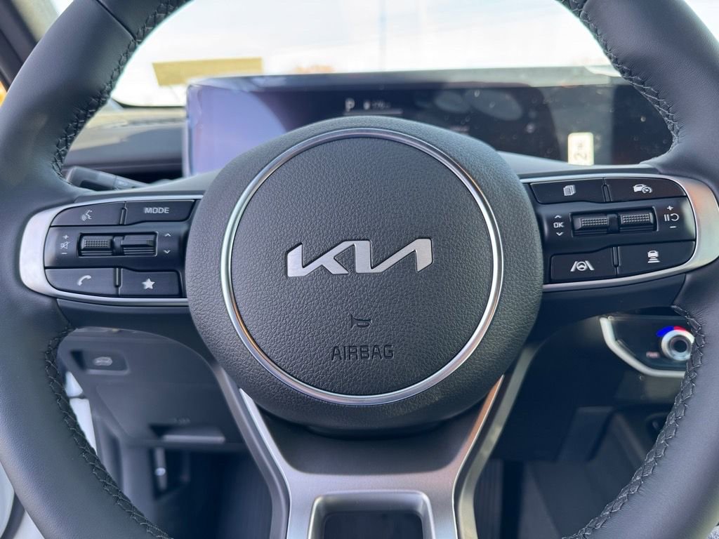 New 2026 Kia K5 GT-Line image 12