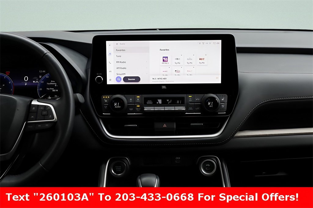 Used 2024 Toyota Grand Highlander Limited image 28