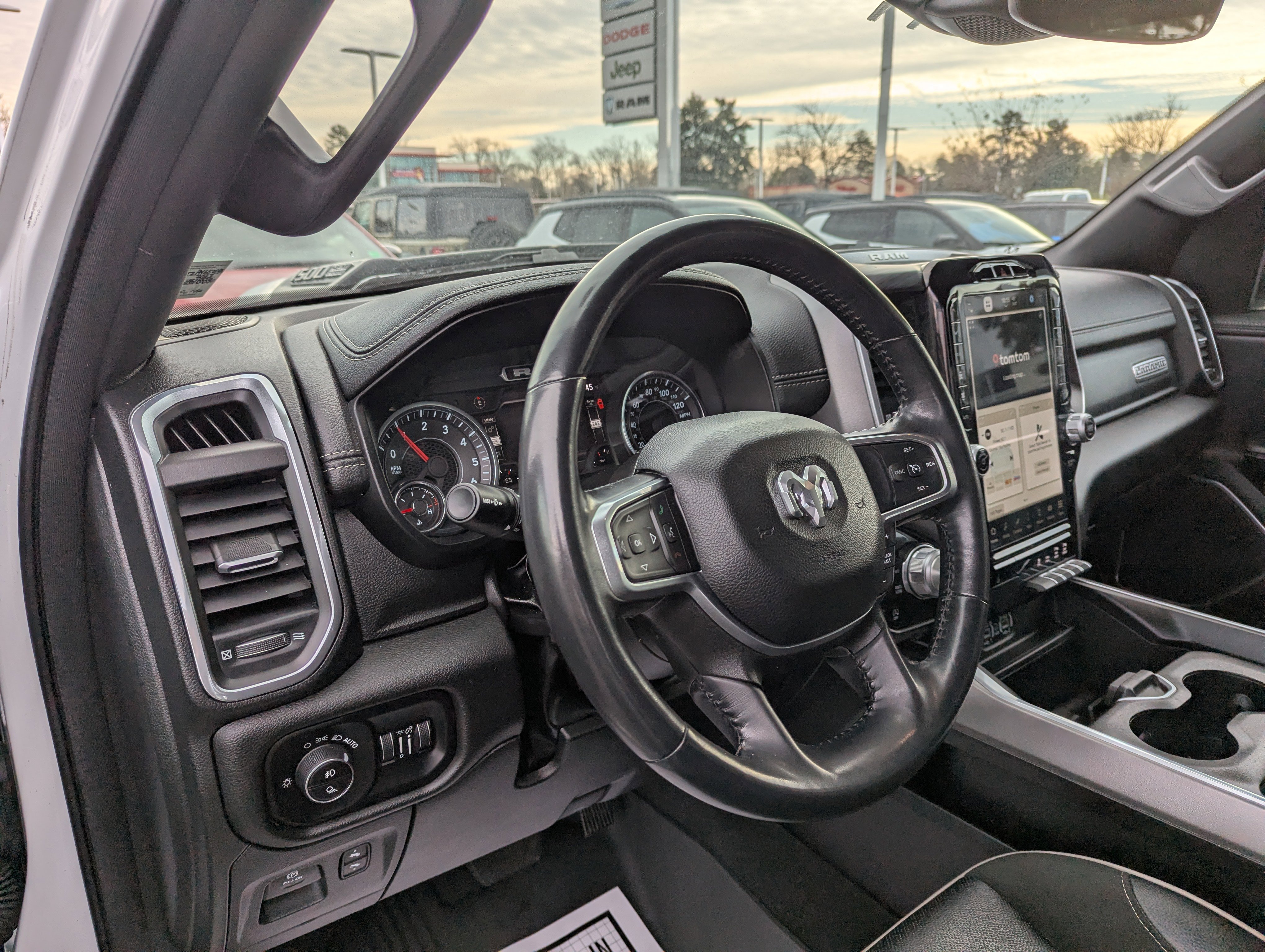 Used 2023 RAM 1500 Laramie image 12