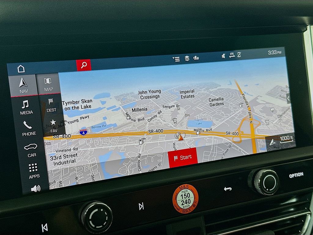 Certified 2026 Porsche Macan image 16