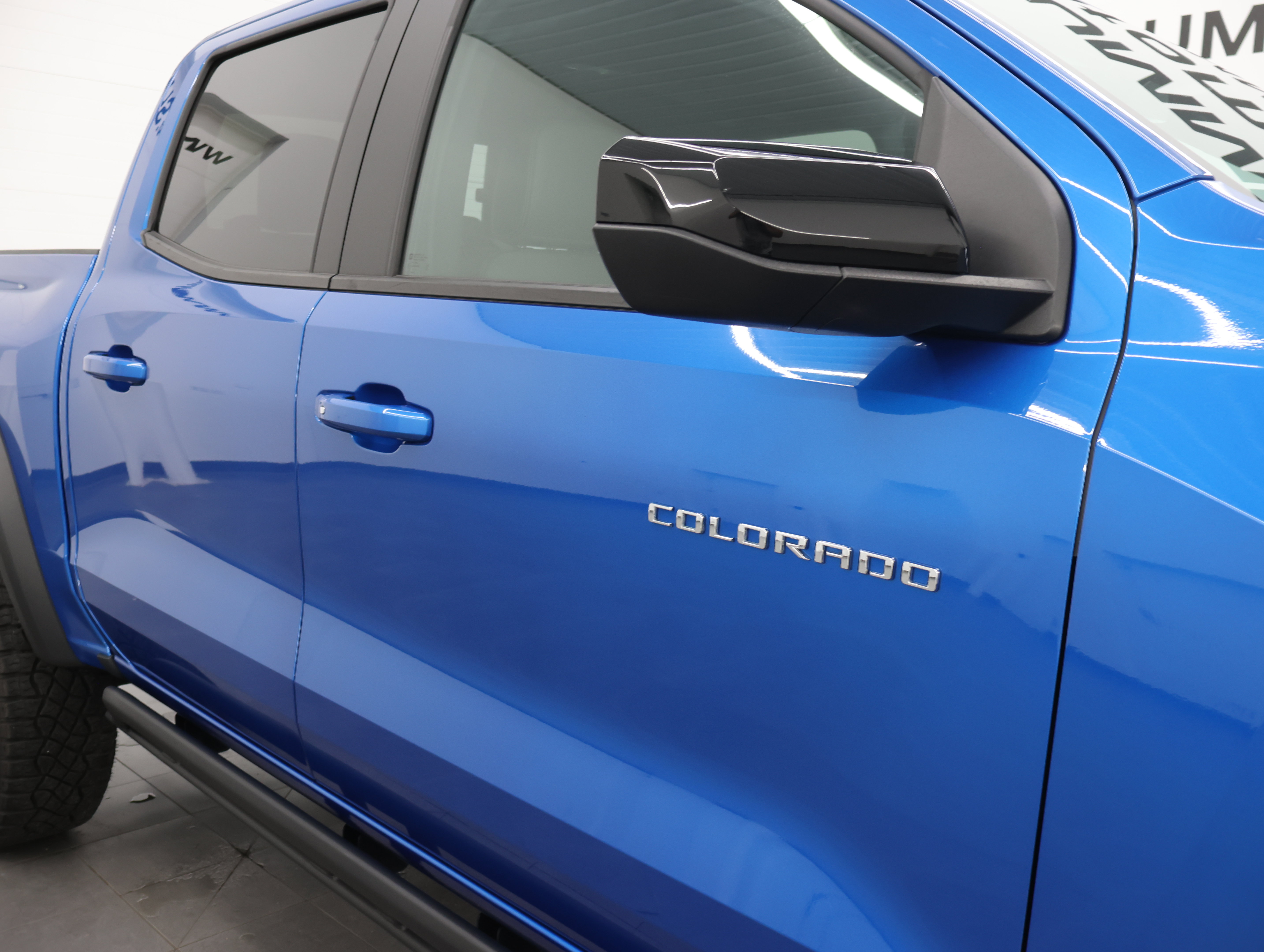 Used 2023 Chevrolet Colorado ZR2 w/ ZR2 Convenience Package III AWD/4WD image 26