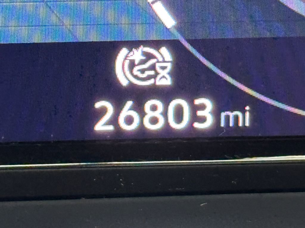 Used 2024 Volkswagen Atlas SE w/ Panoramic Sunroof Package image 17