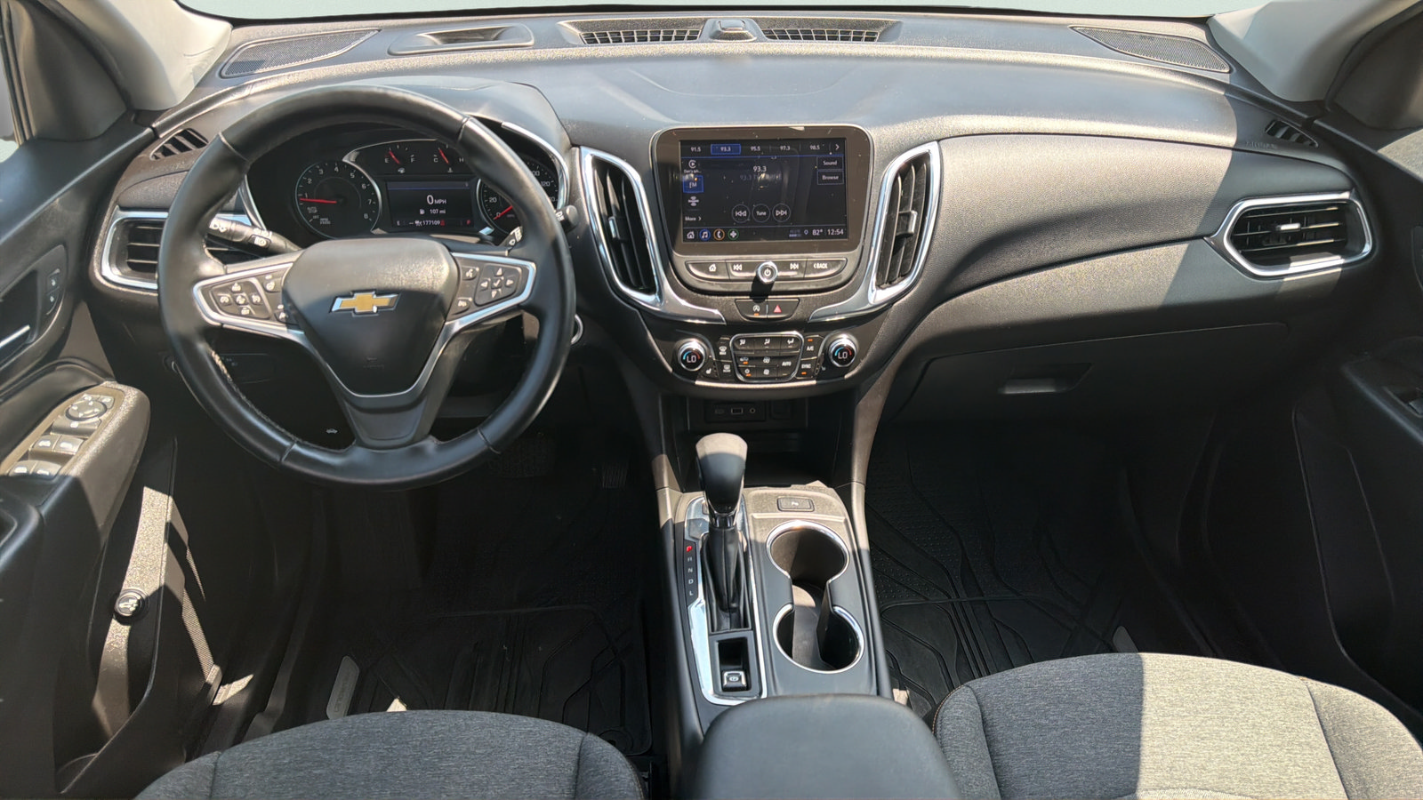 Used 2023 Chevrolet Equinox LT AWD/4WD image 10