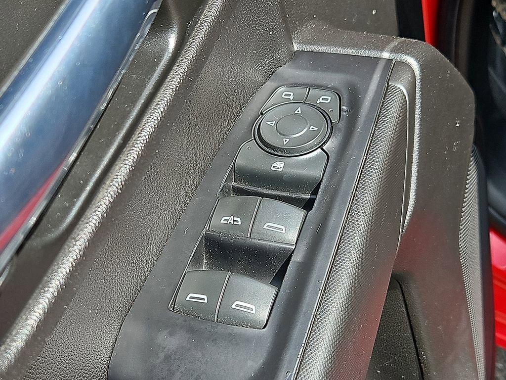 Used 2020 Chevrolet Silverado 1500 Custom w/ Custom Value Package RWD image 13