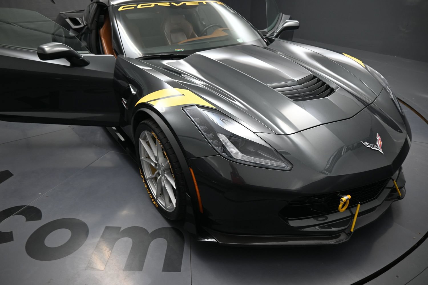 Used 2018 Chevrolet Corvette Grand Sport RWD image 22