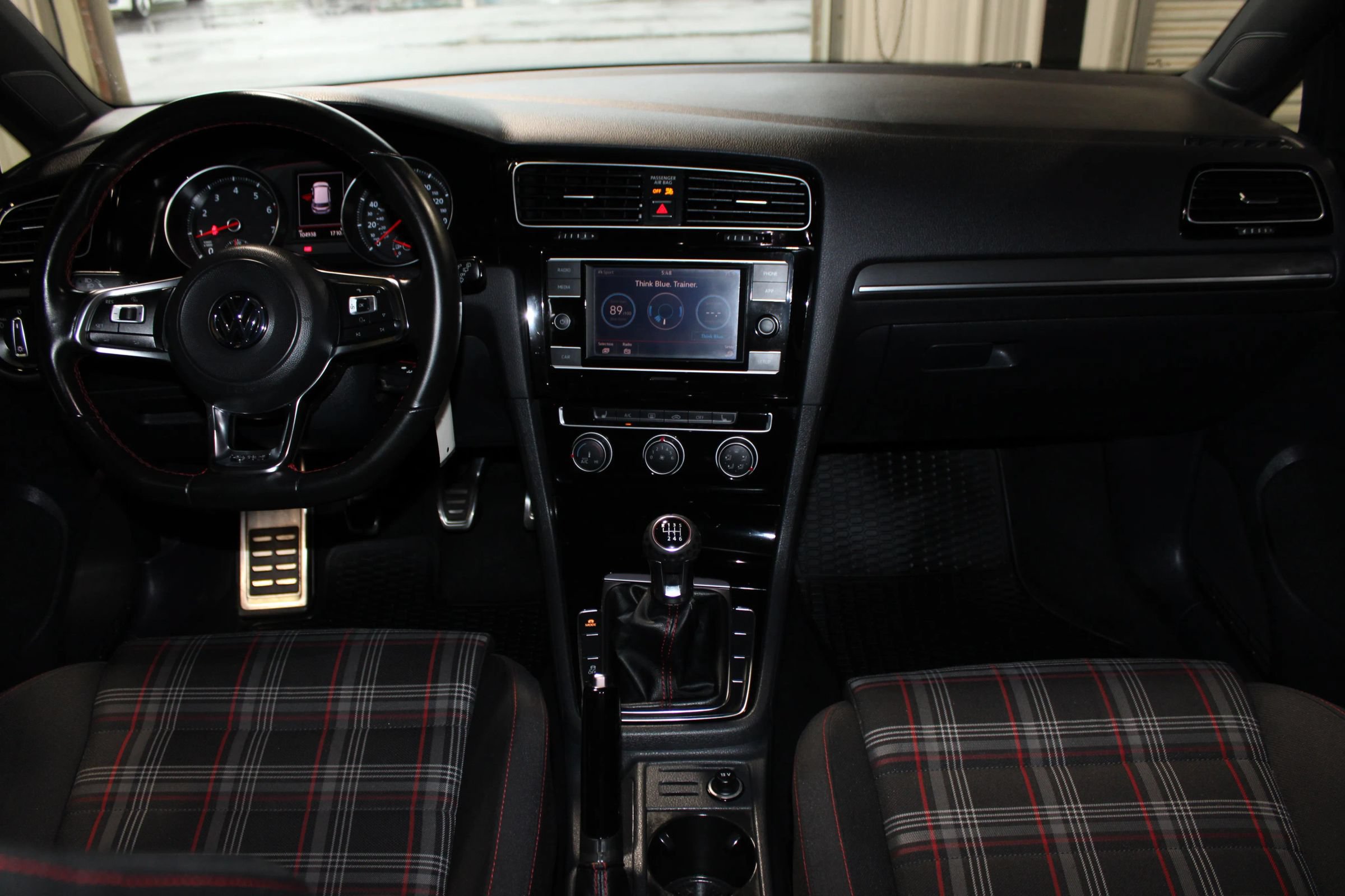 Used 2018 Volkswagen GTI S FWD image 14