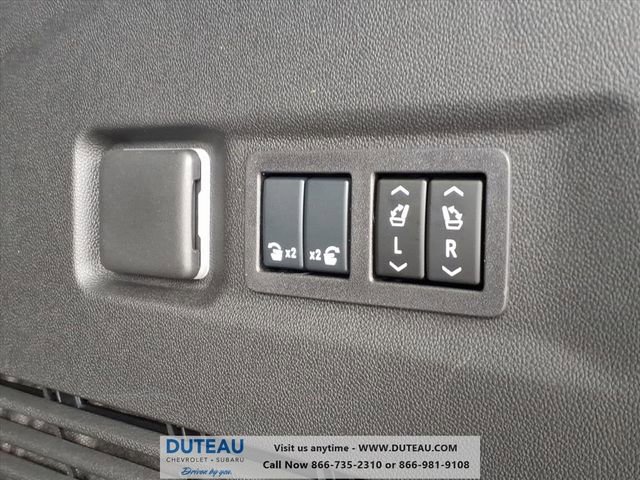 New 2026 Chevrolet Suburban Premier image 10