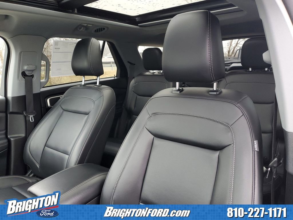 Certified 2023 Ford Explorer XLT w/ Equipment Group 202A image 12