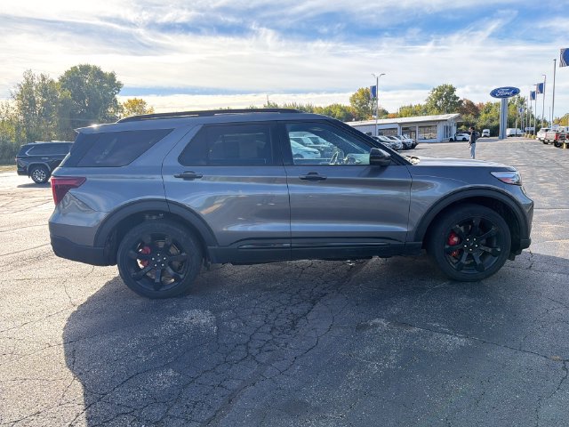 Used 2022 Ford Explorer ST w/ Equipment Group 401A AWD/4WD image 8
