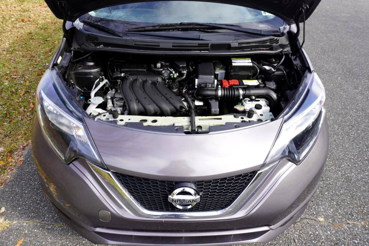 Used 2018 Nissan Versa Note S FWD image 29