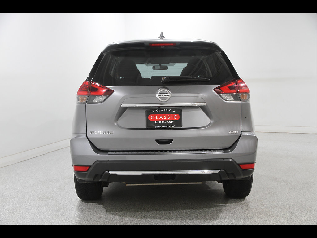 Used 2018 Nissan Rogue S AWD/4WD image 19