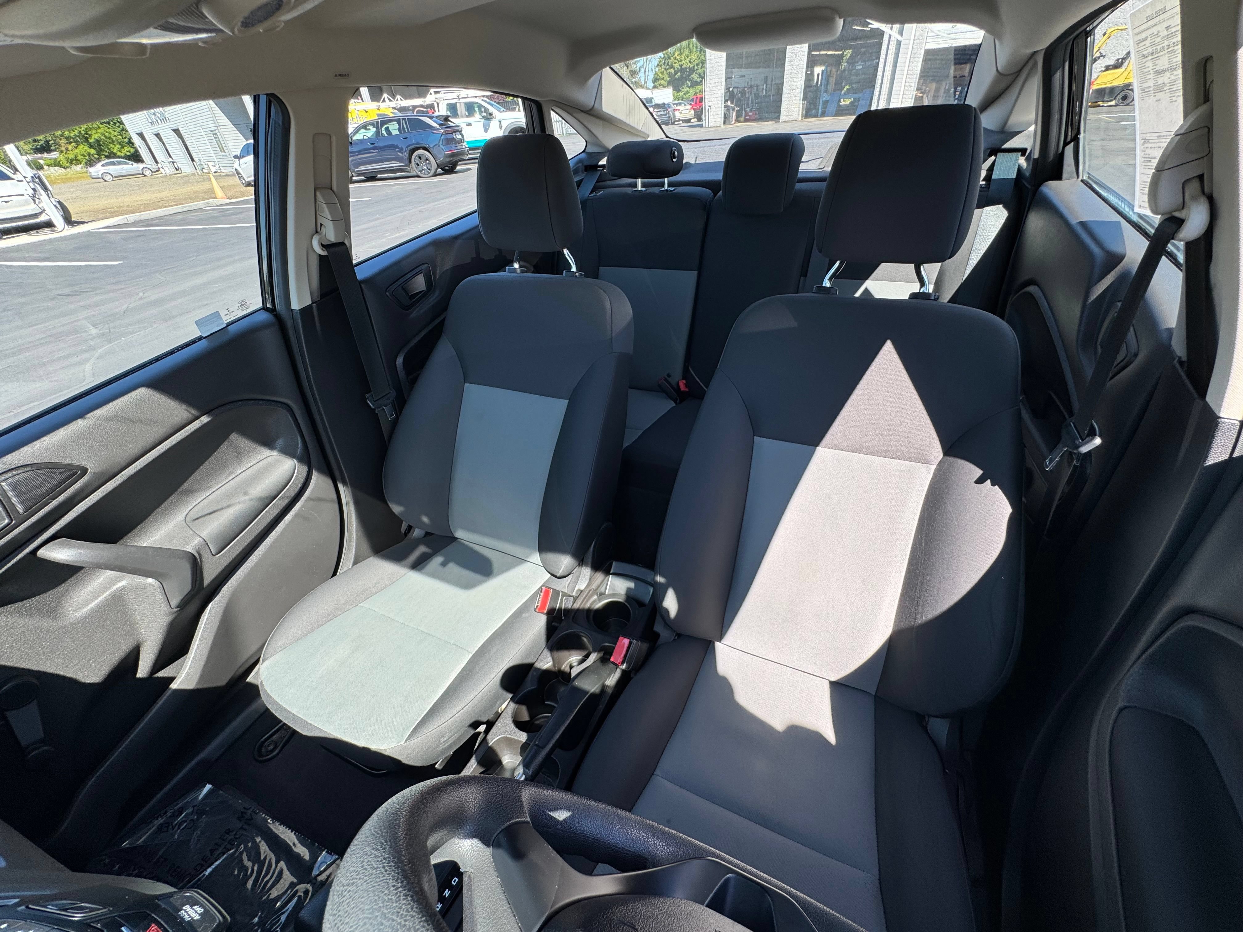 Used 2017 Ford Fiesta S FWD image 13