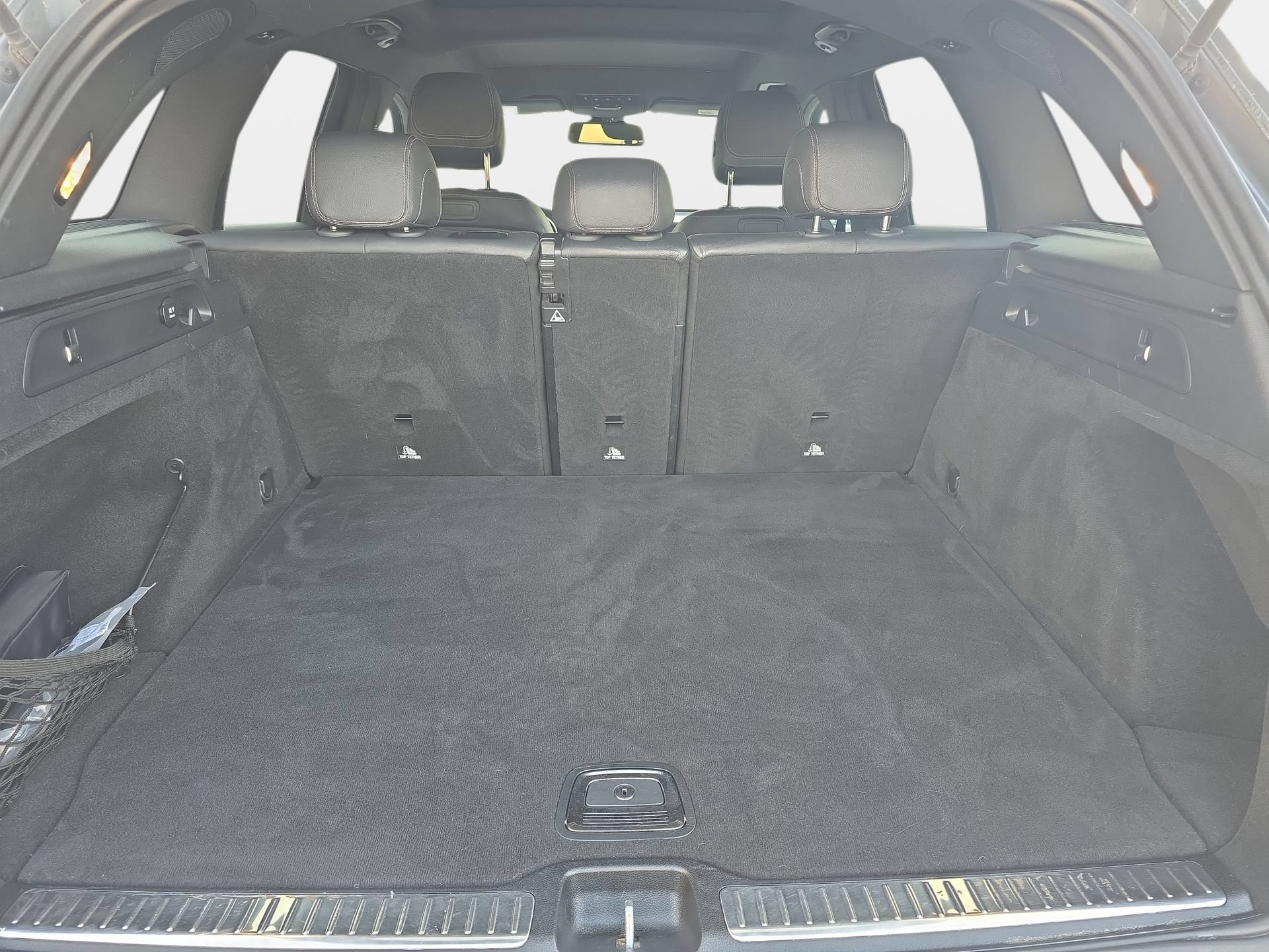 Used 2019 Mercedes-Benz GLC 300 4MATIC image 12