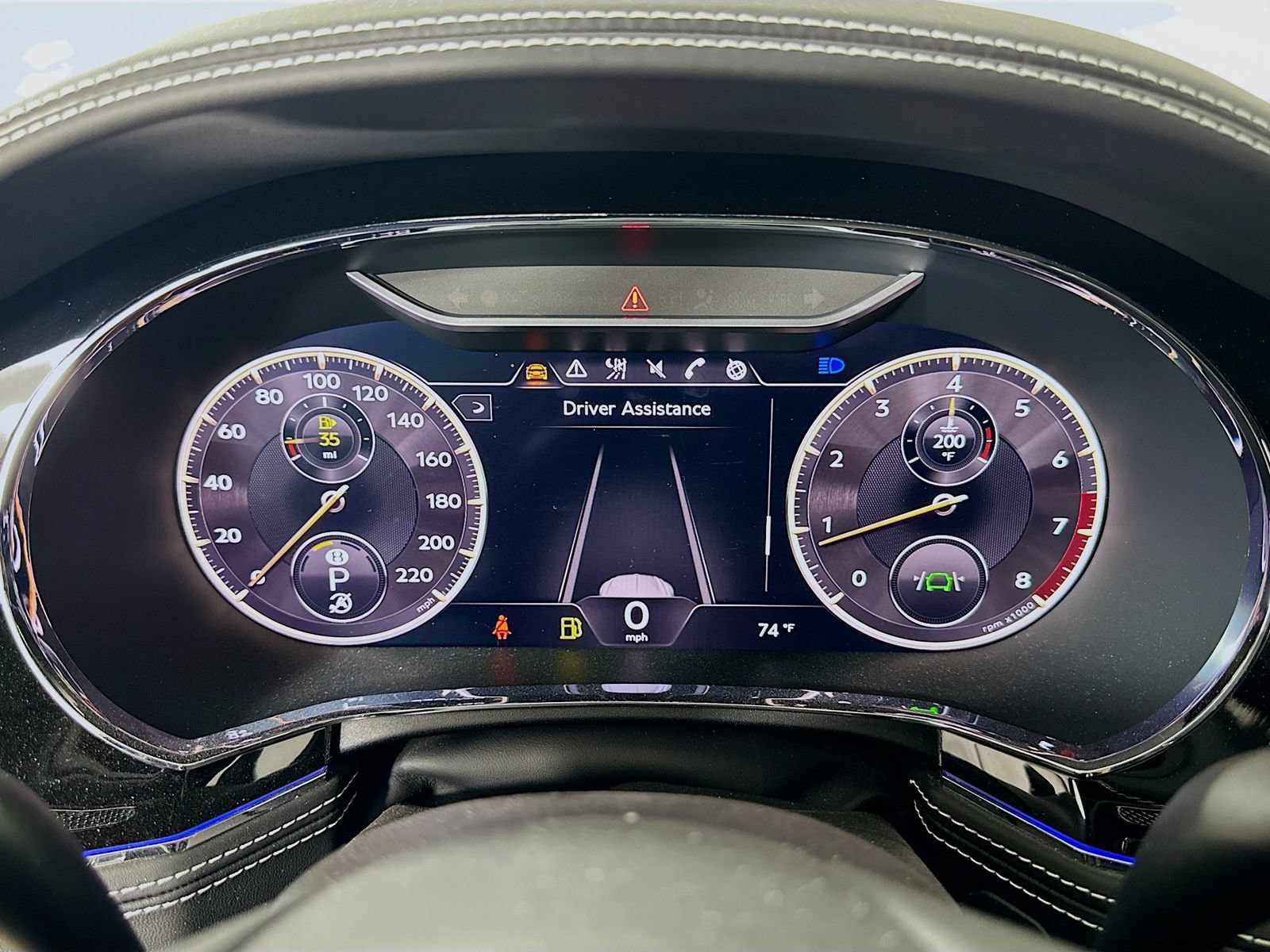 Used 2024 Bentley Flying Spur V8 AWD/4WD image 62