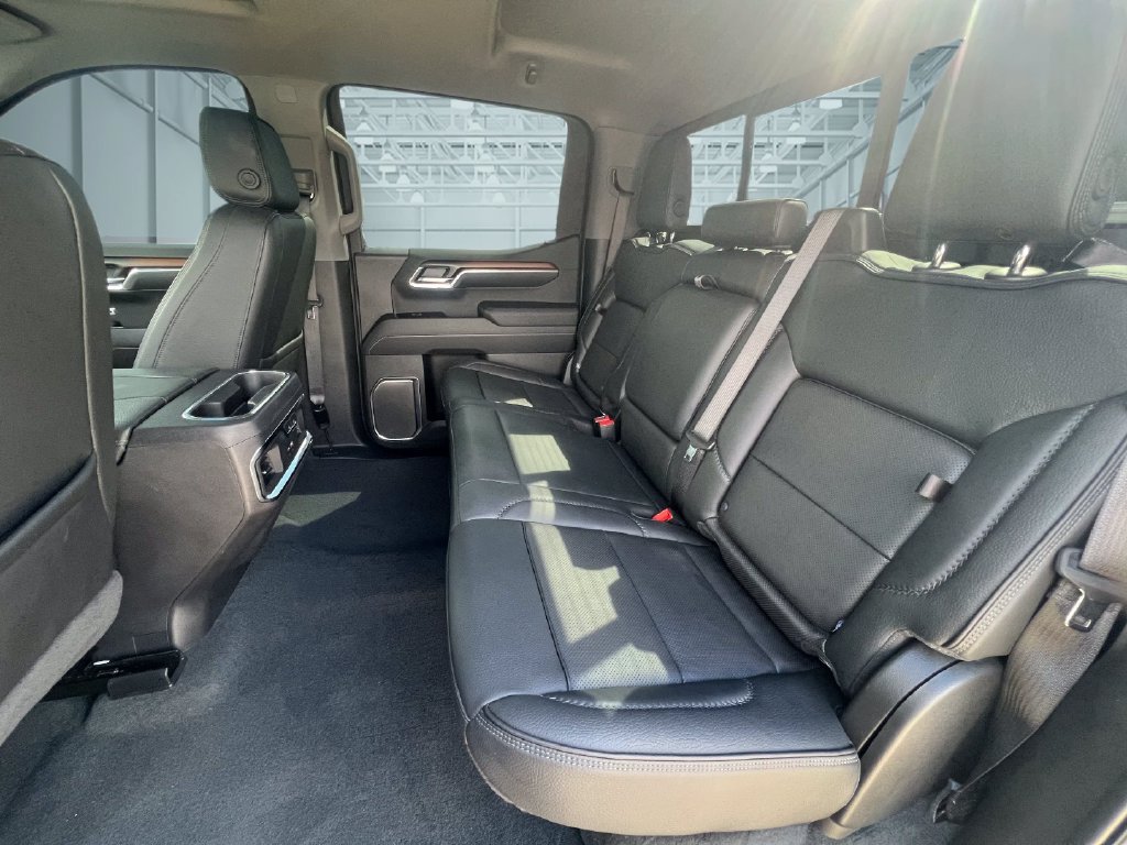 Certified 2025 GMC Sierra 1500 Denali w/ Denali Reserve Package AWD/4WD image 30