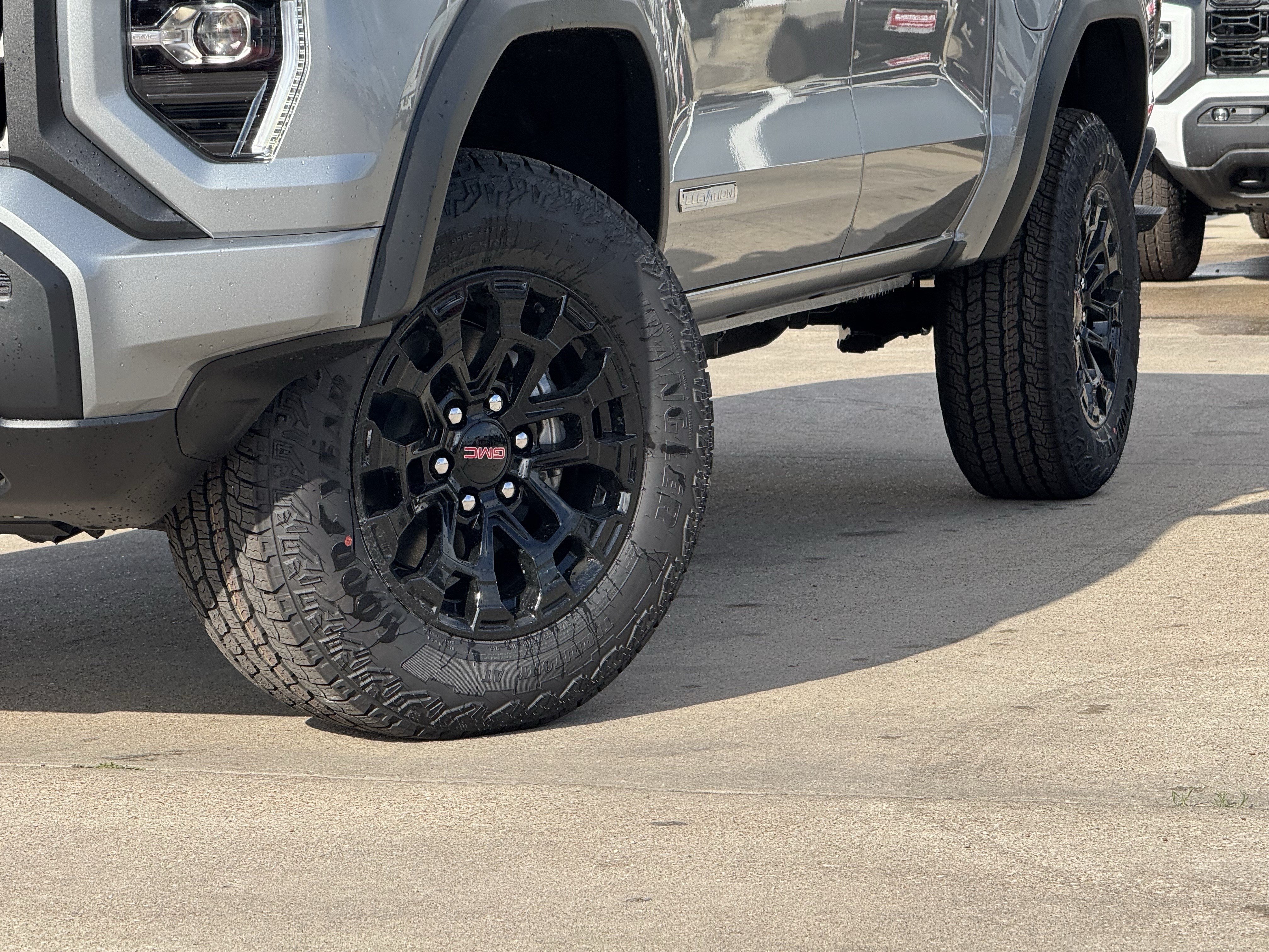 New 2026 GMC Canyon Elevation w/ Convenience Package RWD image 12