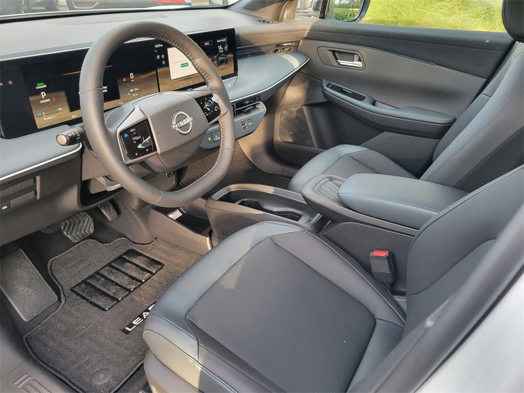 New 2026 Nissan Leaf SV+ w/ Floor Mat Package (SV+) image 7