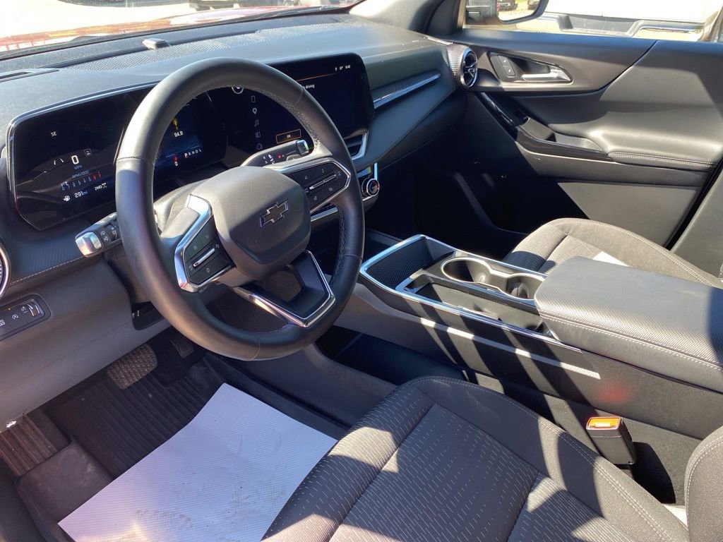 Used 2025 Chevrolet Equinox LT w/ Midnight Edition AWD/4WD image 20