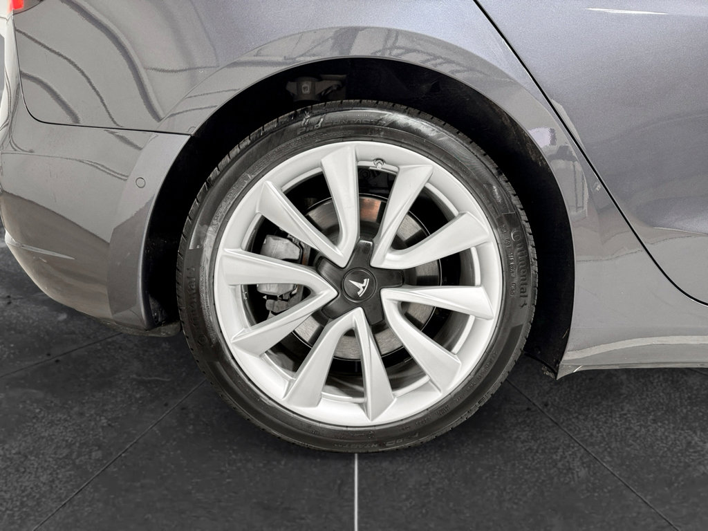 Used 2020 Tesla Model 3 Long Range image 35