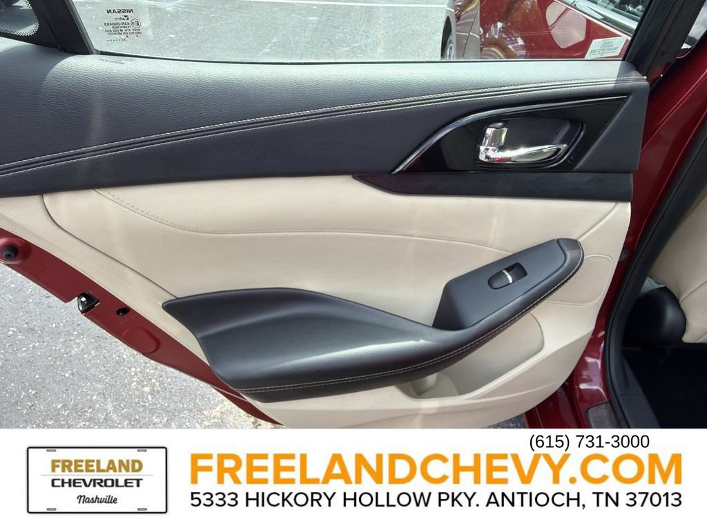 Used 2023 Nissan Maxima Platinum w/ Sport Mat Group FWD image 15