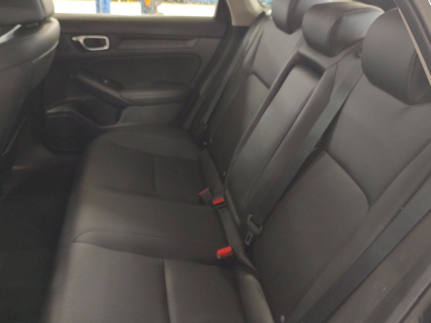 Certified 2024 Honda Civic EX-L image 18