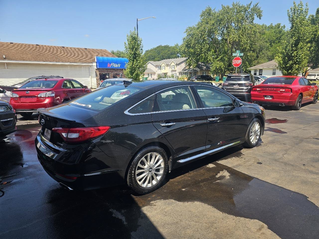 Used 2015 Hyundai Sonata Limited w/ Option Group 06 FWD image 12